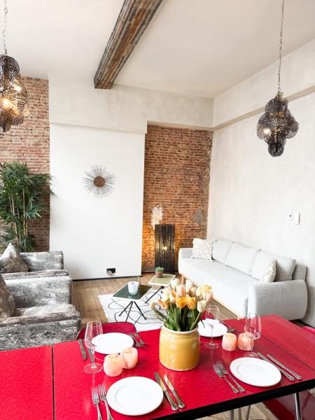 LouLou Home's, Anversa
