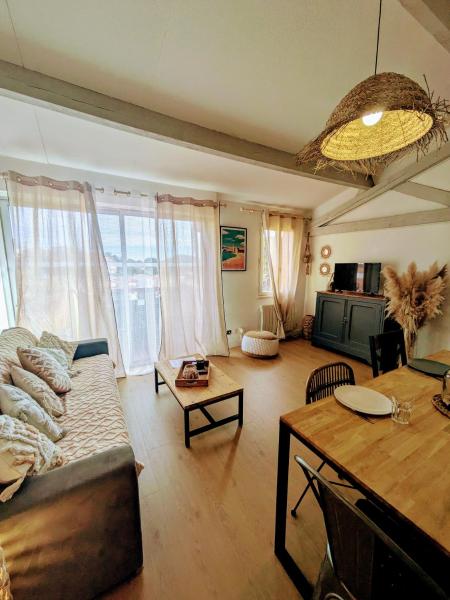 A la foto es mostra l'objecte 42 m2 d'élégance avec terrasse, parking, belle vue situat a la ciutat de Cotlliure.