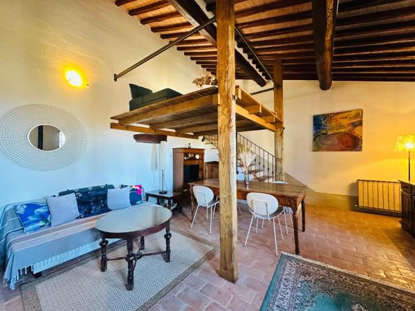 A la foto es mostra l'objecte Casa Mae situat a la ciutat de Spineta.