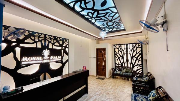 The photo shows the Hotel Royal Palm located in the city of Sylhet.