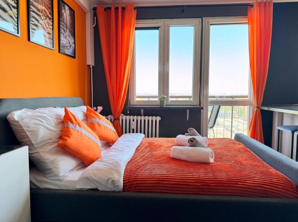 På billedet ses objektet Apartament Książęca Góra beliggende i byen Wałbrzych.