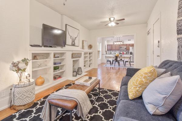 A la foto es mostra l'objecte Carson Flats Apt #5 | 1BR • Near BOK• OSU Med•Dtwn situat a la ciutat de Tulsa.