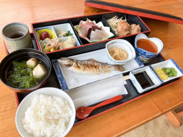 Foto 8: 秋葉の宿