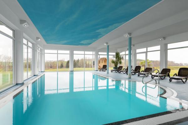 A la foto es mostra l'objecte Hotel Klaus Störtebeker situat a la ciutat de Ralswiek.