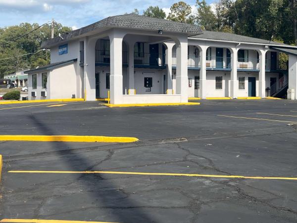 Na fotografii je vidět objekt Motel 6 Vicksburg, MS nacházející se ve městě Vicksburg.