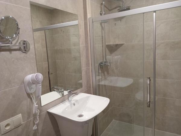 A la foto es mostra l'objecte Bakuriani Crystal loft situat a la ciutat de Bakuriani.