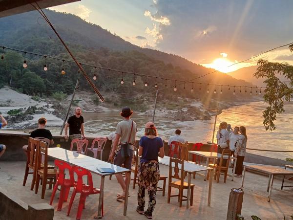Na foto é possível ver o objeto Villa Mekong Guesthouse localizado na cidade de Pakbeng.