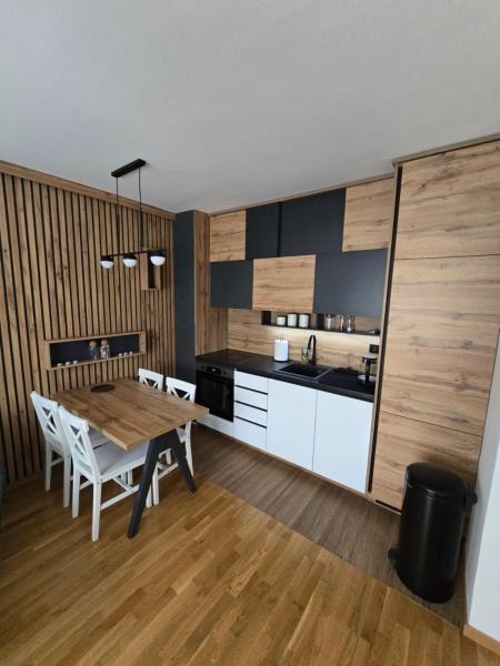A la foto es mostra l'objecte Apartman Lux 2 situat a la ciutat de Pale.