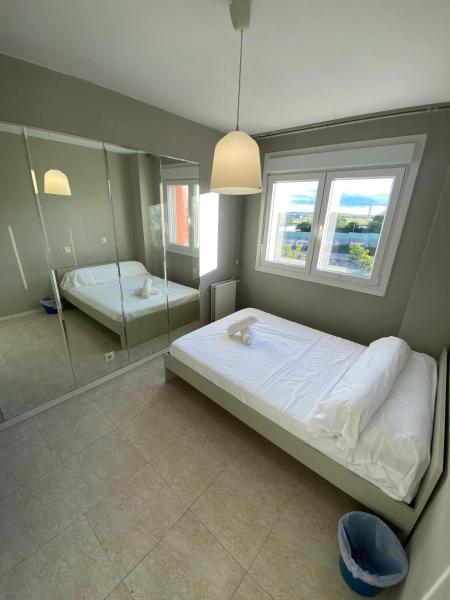 På billedet ses objektet Habitación con baño compartido NO FUMADORES y gente no ruidosa beliggende i byen Getafe.