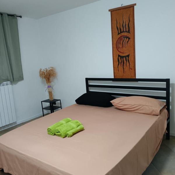 Na fotografii je vidět objekt Alloggio Le Palme nacházející se ve městě Vanzaghello.