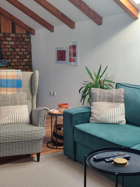 Na zdjęciu widoczny jest obiekt Apartman Park położony w mieście Barjaktarevići.