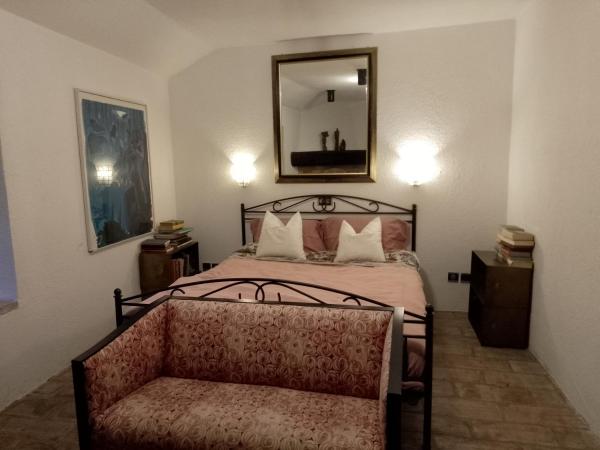 A la foto es mostra l'objecte Chalet Cabbio situat a la ciutat de Muggio.