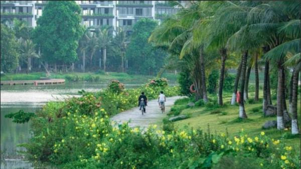 Na foto é possível ver o objeto The New Me localizado na cidade de Cong Luận.