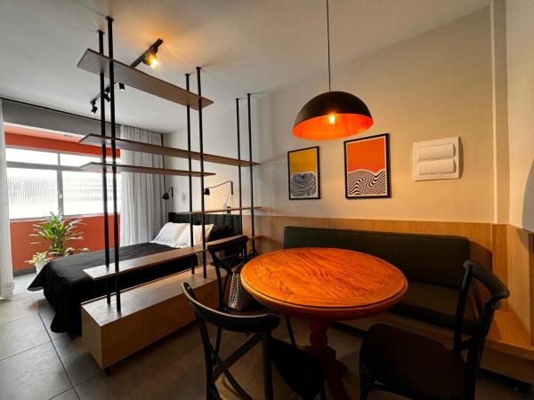 На фото показан объект Apartamento completo e acolhedor, Santos, расположенный в городе Сантос.