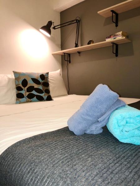 På billedet ses objektet Hostel Miku beliggende i byen Bang Kapi.