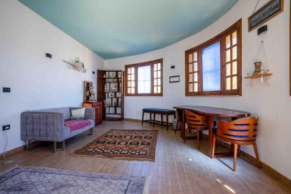 A la foto es mostra l'objecte Lagoon situat a la ciutat de Dahab.