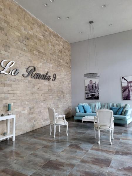 A la foto es mostra l'objecte La Renata situat a la ciutat de Pinamar.
