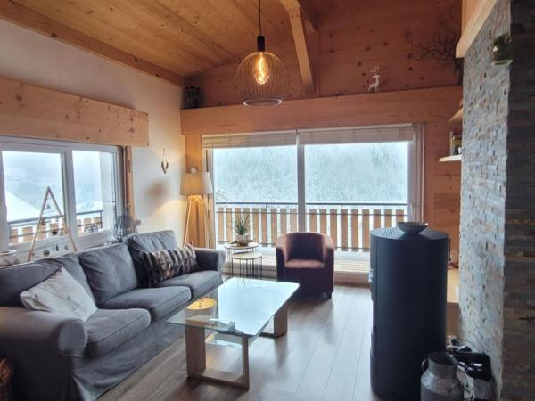 På billedet ses objektet Appartement Châtel - 3 Pièces, 6 Pers, Balcon, Proche Centre et Remontées, Cuisine Équipée - FR-1-676-170 beliggende i byen Châtel.
