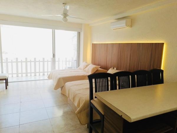På billedet ses objektet Acapulco suites Y condominio Mediterrane beliggende i byen Icacos.