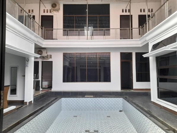 Na foto é possível ver o objeto FF Guest House Syariah Pusat Kota Bogor localizado na cidade de Kamparganya.