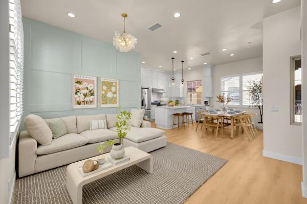 Nella foto è visibile l'oggetto Seraphina Luxury 3BD Home in Irvine situato nella città di Irvine.