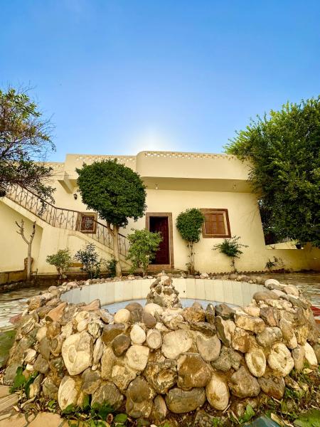 På billedet ses objektet Sunset Haven Guesthouse beliggende i byen Luxor.