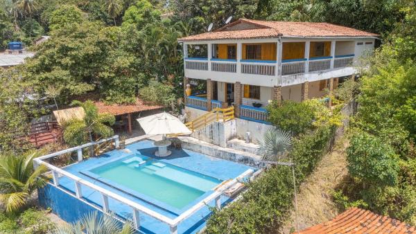 写真にはAtapuz市にあるCasa c/ Piscina-4 Quartos-Barra de Catuama-SH101Mが写っています。