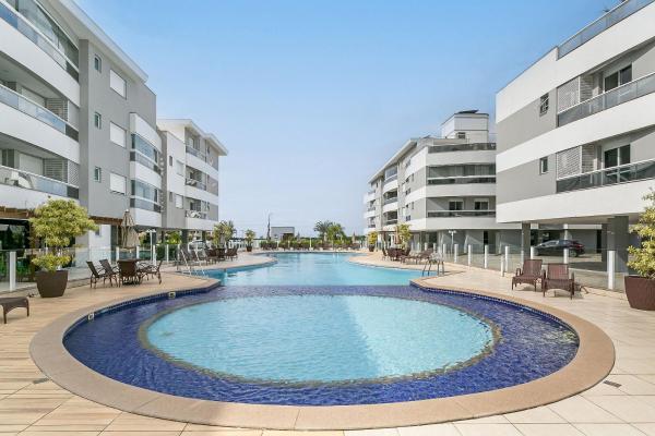 På billedet ses objektet WI-FI 500MB | Piscina | Churrasqueira #IA27 beliggende i byen Florianópolis.