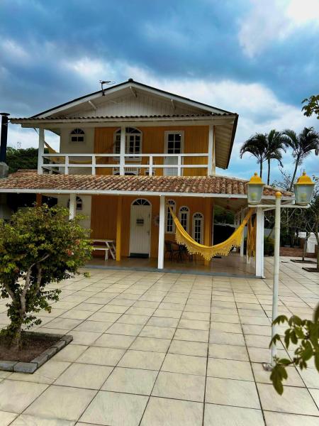 A la foto es mostra l'objecte Casa de praia Guarda do Embau situat a la ciutat de Palhoça.
