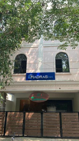 A la foto es mostra l'objecte Madras Inn - Alwarpet situat a la ciutat de Chennai.