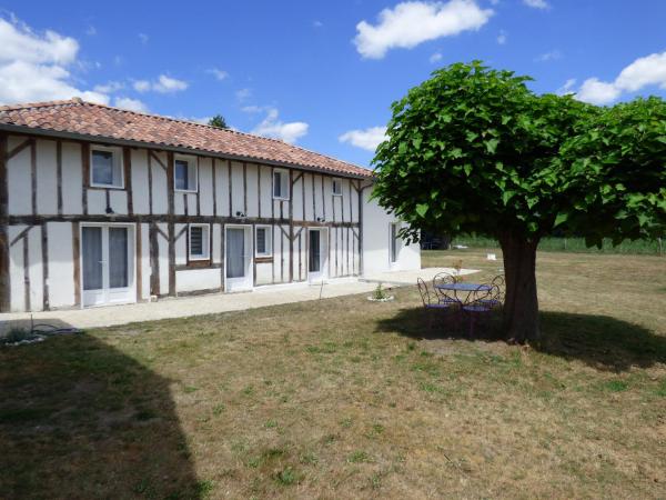A la foto es mostra l'objecte Ferme landaise dans un environnement privilégié situat a la ciutat de Taller.