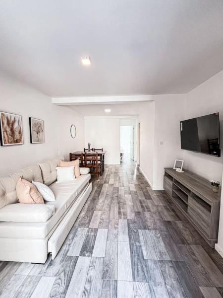 A la foto es mostra l'objecte Dpto ubicacion ideal en Salta - Bonavista Rentals situat a la ciutat de Salta.