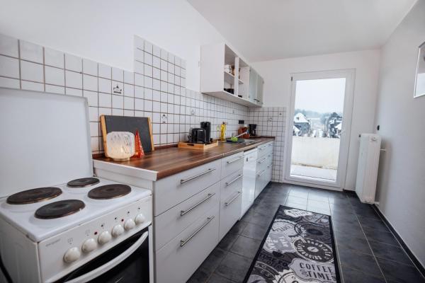 Zdjęcie 3: bold & black - balcony - Netflix - Wifi - 5 Person