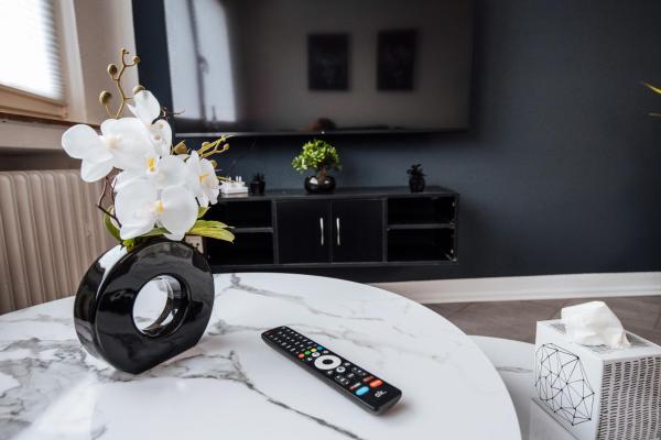 Zdjęcie 5: bold & black - balcony - Netflix - Wifi - 5 Person