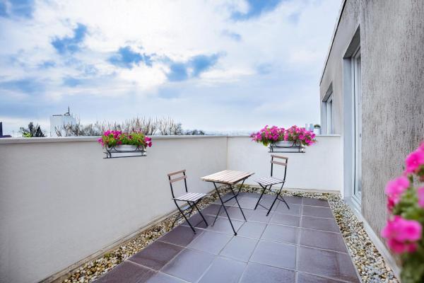 Zdjęcie 6: bold & black - balcony - Netflix - Wifi - 5 Person