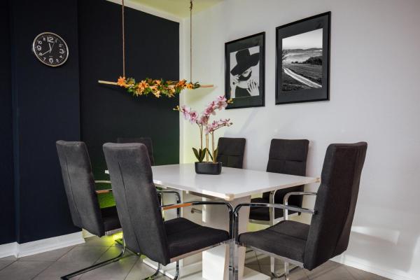 Zdjęcie 7: bold & black - balcony - Netflix - Wifi - 5 Person