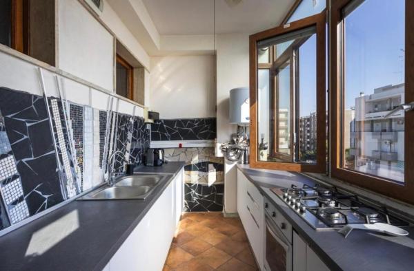 A la foto es mostra l'objecte Salesiani Room A situat a la ciutat de Lecce.