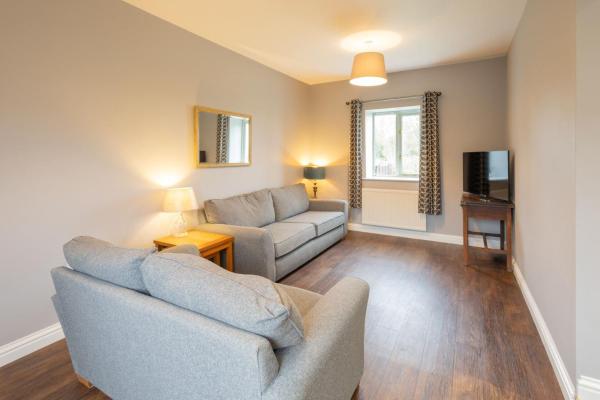 Host & Stay - Croft Cottage photo 6