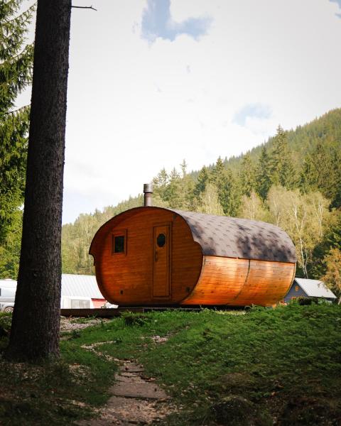 Superior Chalet — 48 m² - Chalets & Apartments - Base Camp Medvědín