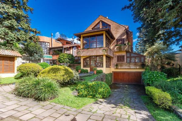 A la foto es mostra l'objecte Rosa Edificio Vale Real situat a la ciutat de Gramado.