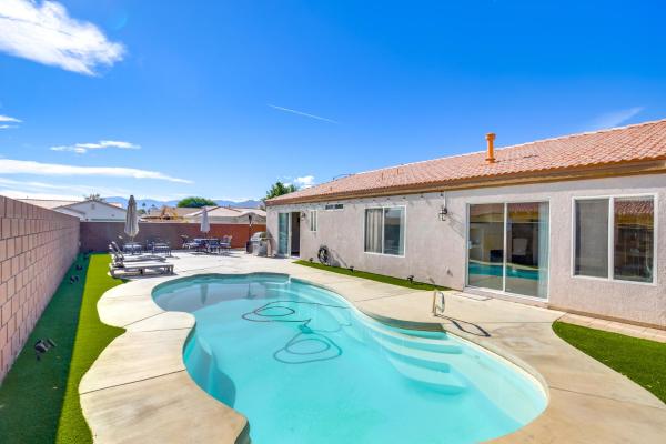 På bildet vises objektet 3 Mi to Empire Polo Club Home with Private Pool! som ligger i byen Indio.
