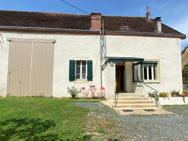 A la foto es mostra l'objecte Charmante fermette avec jardin clos et étang privé, idéale pour découvrir le Berry - FR-1-591-622 situat a la ciutat de Bouesse.