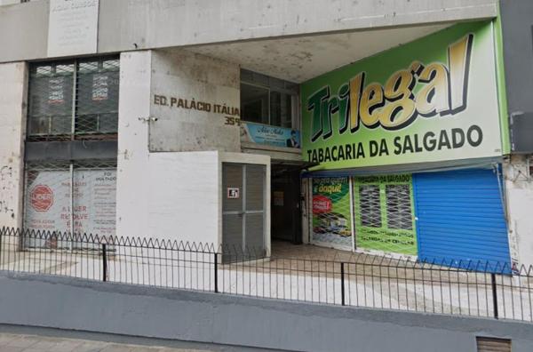 Na zdjęciu widoczny jest obiekt Italia 1301 Santa Casa położony w mieście Porto Alegre.