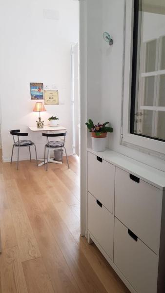 Seaside quiet Apartment, Bari