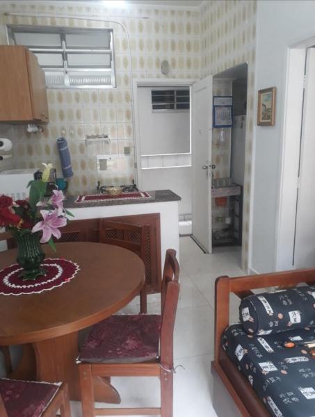 На фото показан объект Apartamento pé na areia, расположенный в городе Сантос.