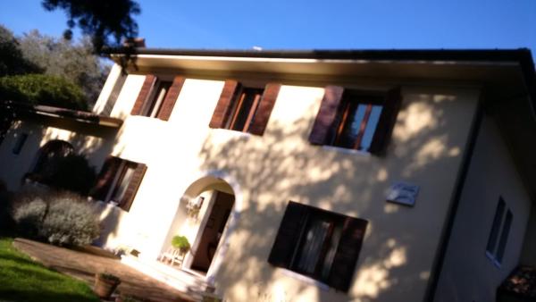 Nella foto è visibile l'oggetto Villa dei Pini situato nella città di Lancenigo.