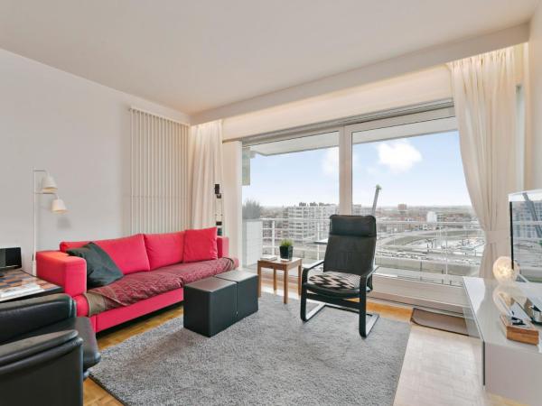 Photo 2 : Flat in Blankenberge with Marina Views