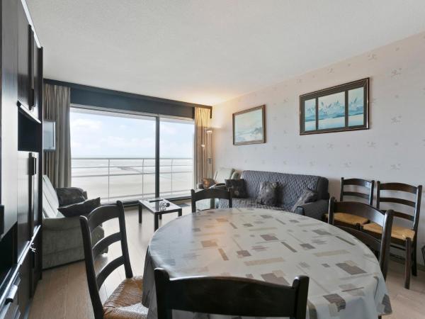 Фотография 6: Flat in Blankenberge near Belgium Pier