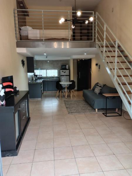 Mono en Duplex Velez Sarsfield 2, Buenos Aires
