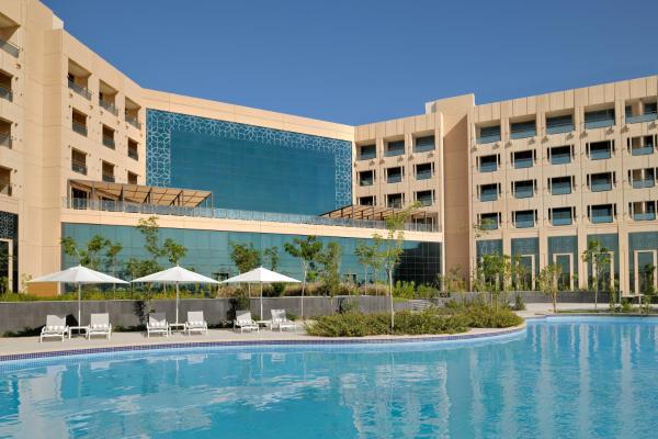 A la foto es mostra l'objecte Mövenpick Hotel Waad Al Shamal situat a la ciutat de Turaif.